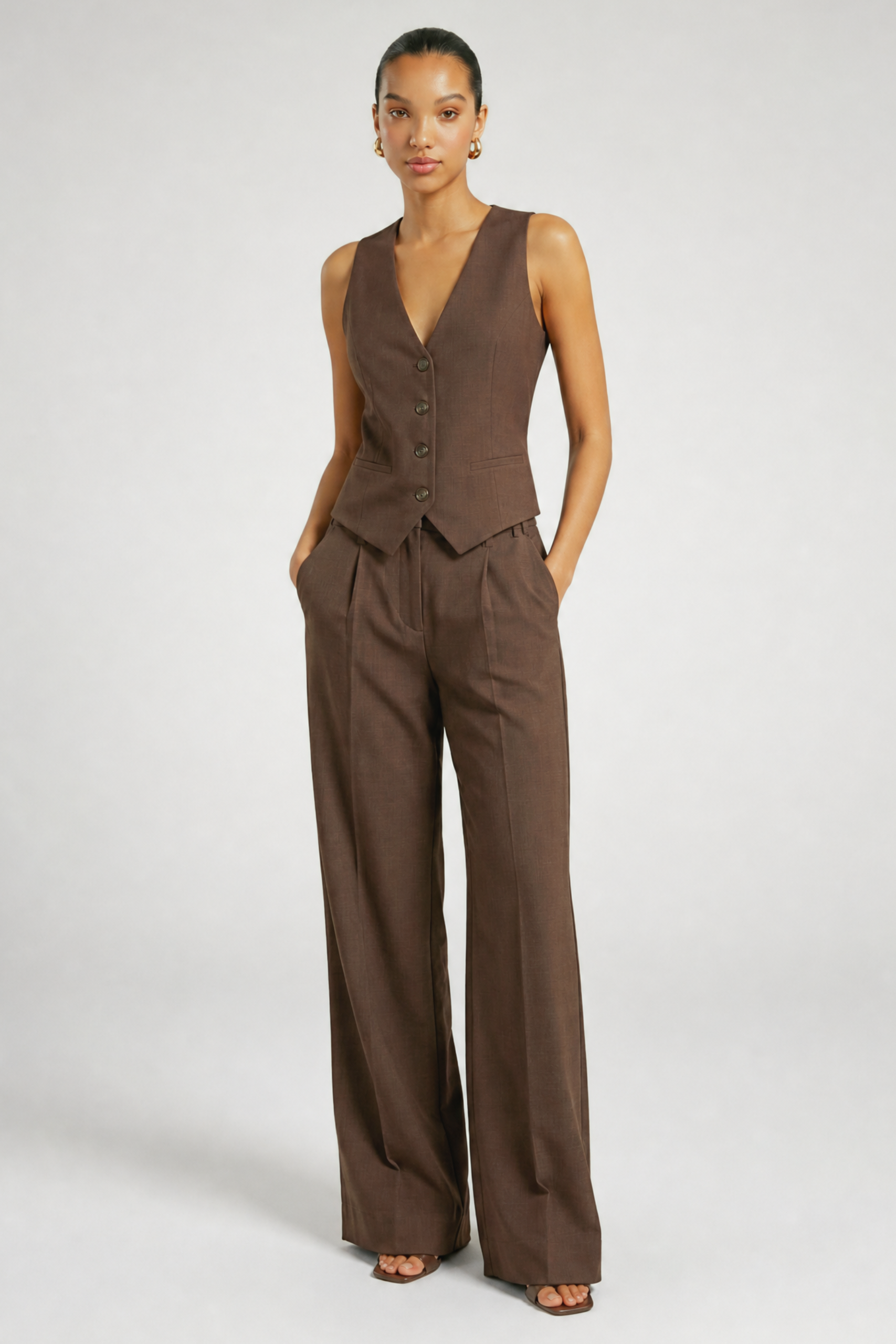 CHOCOLATE BROWN
